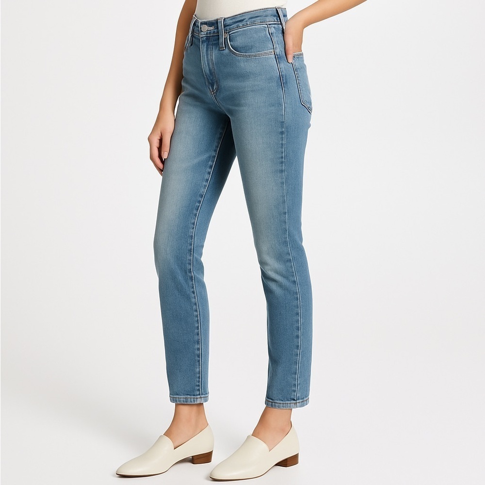 AG Prima cigarette leg stretch denim jeans light wash size 28R